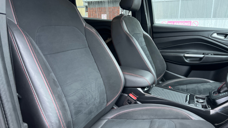 Ford Kuga 1.5 EcoBoost ST-Line 5dr Auto 2WD Petrol Estate